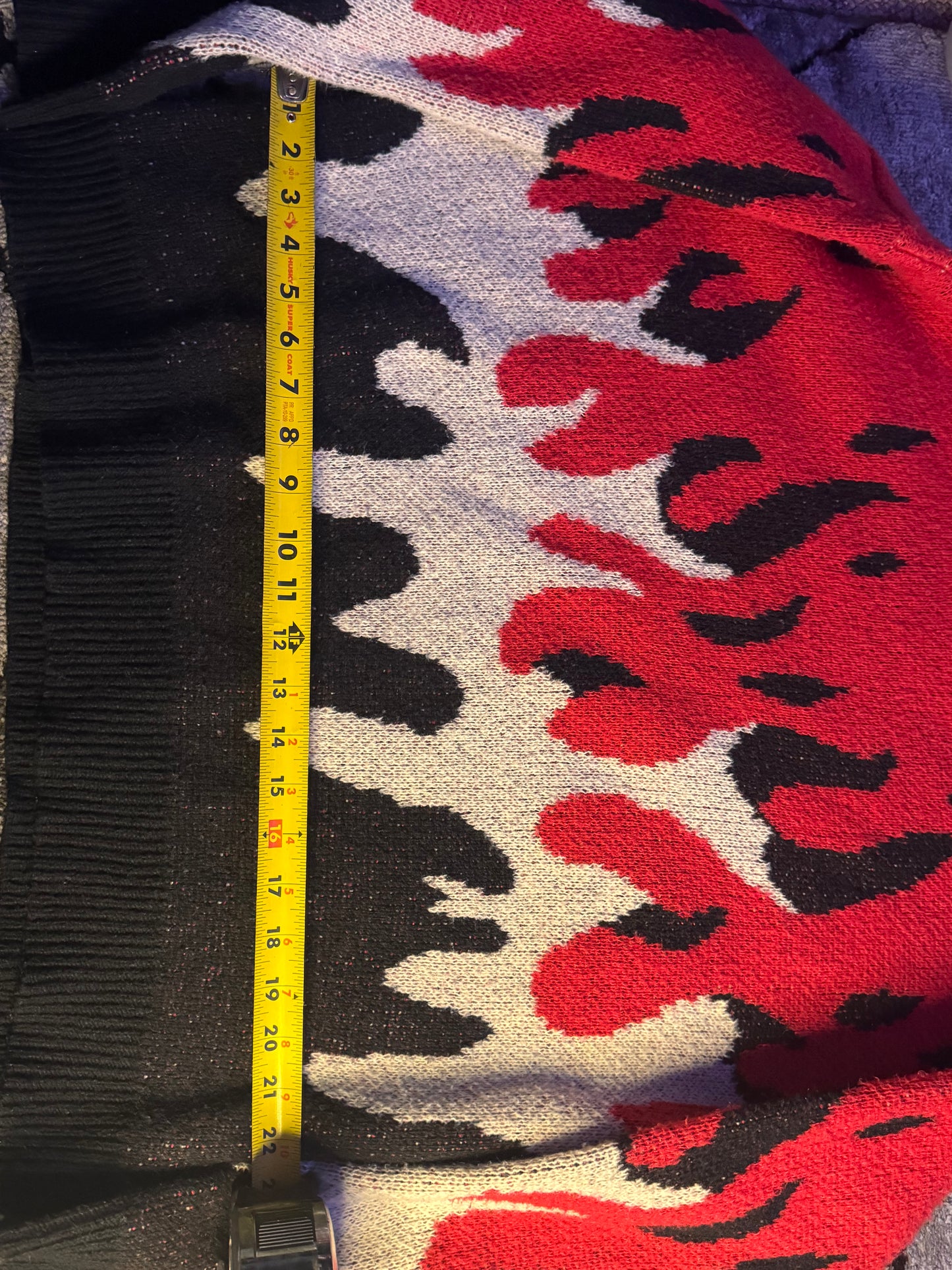 Zara Flames Crewneck
